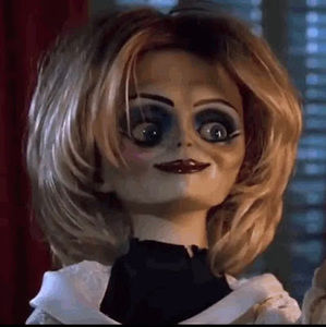 Meet your Posher, Daniela